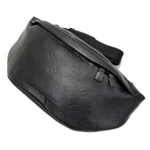 Louis Vuitton Discovery Bum Bag Monogram Leather Body Waist Bag Shadow Black